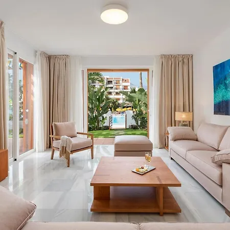 Villa Villas Parque Santiago Iii By Upper Luxury Housing - Parque Santiago