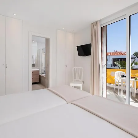 Villas Parque Santiago Iii By Upper Luxury Housing * Playa de las Americas (Tenerife)