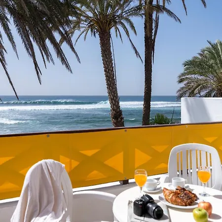Villas Parque Santiago Iii By Upper Luxury Housing * Playa de las Americas (Tenerife)